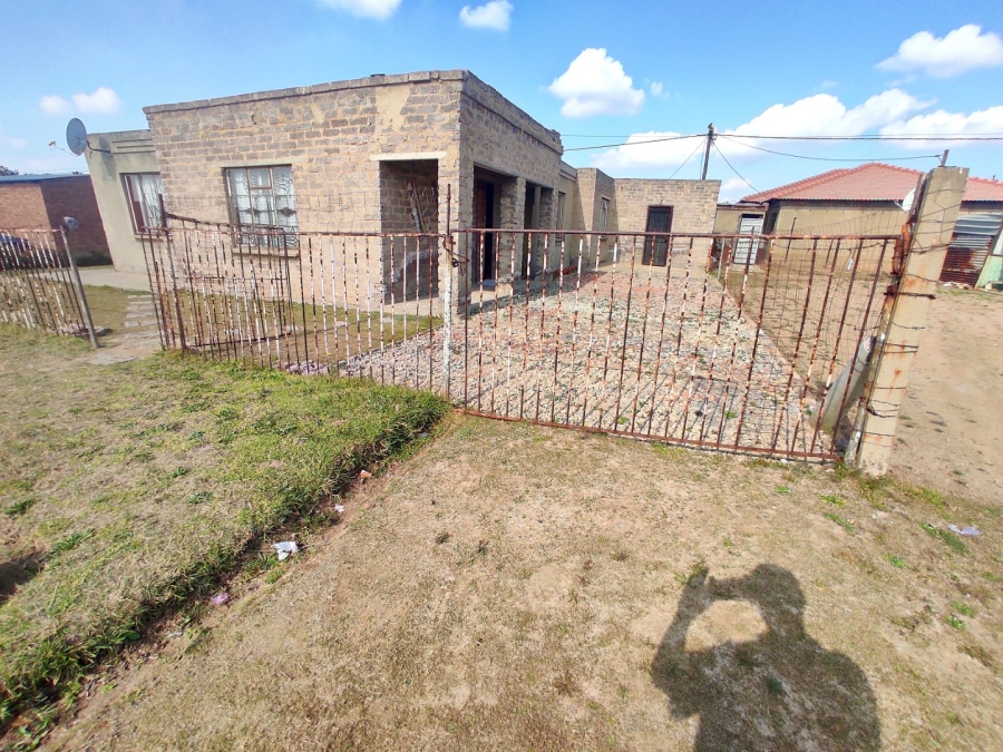 3 Bedroom Property for Sale in Amelia Free State